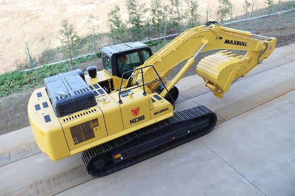 30 ton Excavator 1
