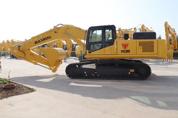 30 ton Excavator 2
